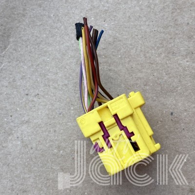 Роз'єм для Volkswagen oe 8K0972483C Роз'єм для Volkswagen oe 8K0972483C