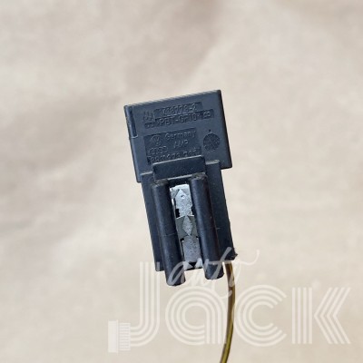 Роз'єм для Volkswagen oe 8R0973705 Роз'єм для Volkswagen oe 8R0973705