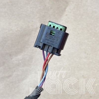 Роз'єм для Volkswagen oe 8E0971934 разборка бу