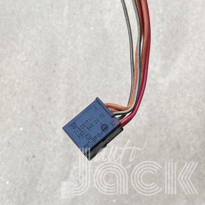 Роз'єм для Mercedes Benz oe A0015450473 разборка бу