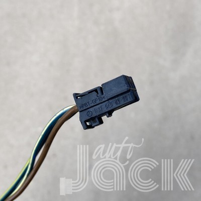 Роз'єм для Mercedes Benz oe 0375456328 разборка бу