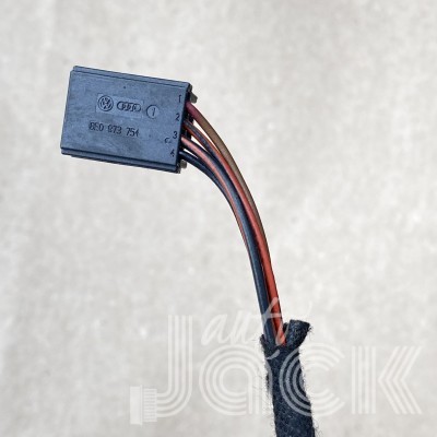 Роз'єм для Volkswagen oe 8E0973754 разборка бу