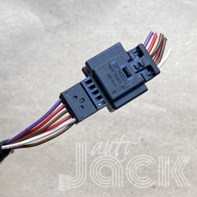 Роз'єм для BMW oe 1383873 Роз'єм для BMW oe 1383873