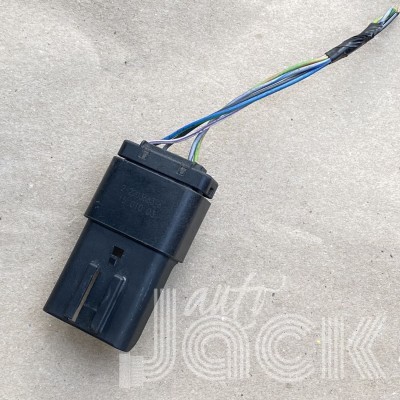 Роз'єм для Land Rover oe 2-2203663-6 Роз'єм для Land Rover oe 2-2203663-6