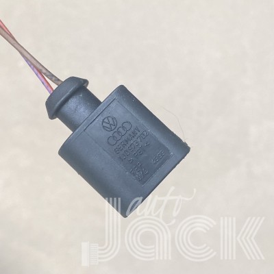 Разъем oe 1J0973702 разборка бу