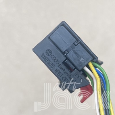 Роз'єм для Volkswagen oe 1K0971975