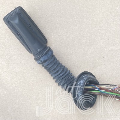 Роз'єм для BMW oe 9224365 разборка бу