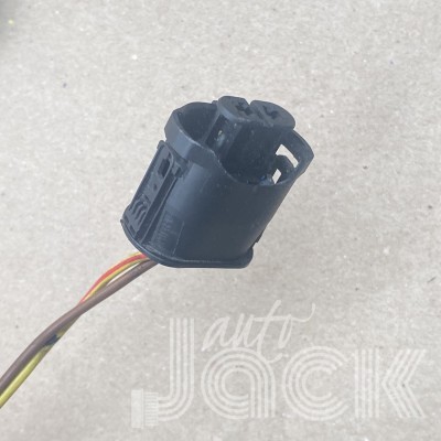 Роз'єм для BMW oe 1355665