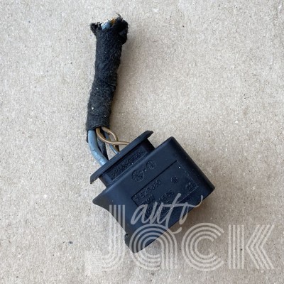 Роз'єм для BMW oe 7526880 Роз'єм для BMW oe 7526880