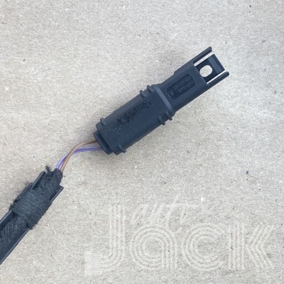 Роз'єм для BMW oe 872841501