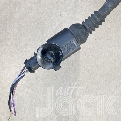 Роз'єм для Volkswagen oe 4B0973712