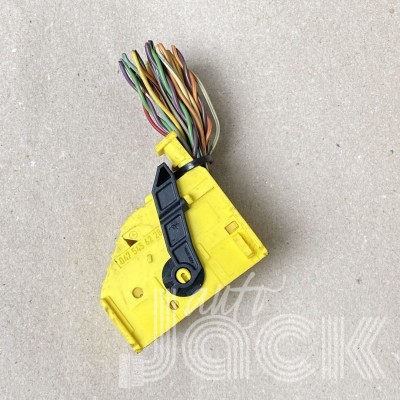 Роз'єм для Mercedes Benz oe 0475456228
