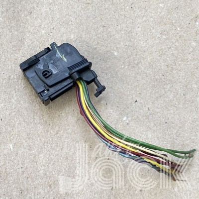 Роз'єм для Ford oe ZSB929051 разборка бу