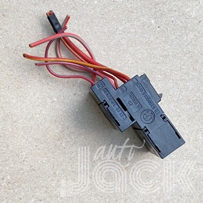 Роз'єм для BMW oe 61139225057 разборка бу