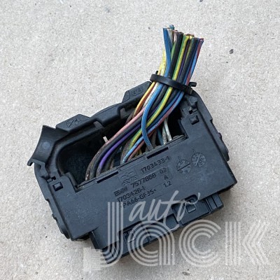 Разъем ECU для BMW oe 7577868 Разъем ECU для BMW oe 7577868 разборка бу