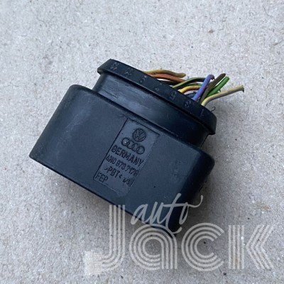 Роз'єм для Audi oe 4H0973717B
