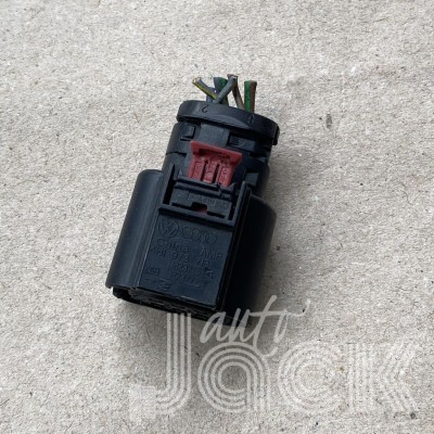 Роз'єм для Audi oe 4H1973713