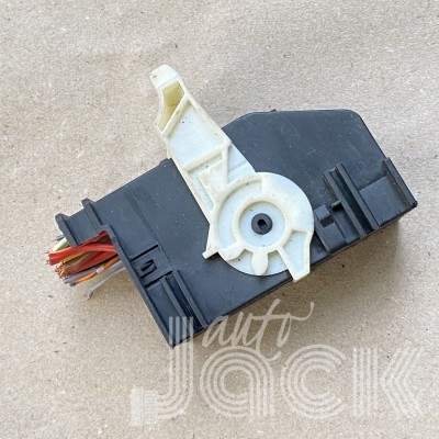 Роз'єм для Audi oe 4M0937700