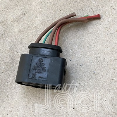 Роз'єм для Audi oe 8K0973724