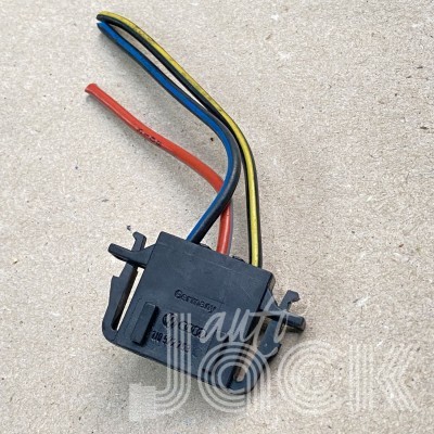 Роз'єм для Audi oe 1J0972753 Роз'єм для Audi oe 1J0972753