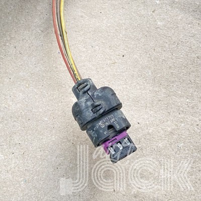 Роз'єм для Audi oe 4F0973703 разборка бу