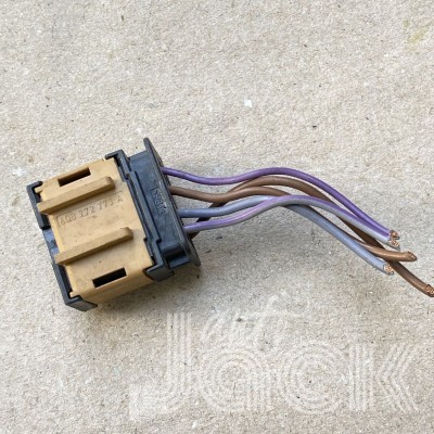 Роз'єм для Audi oe 6Q0972773A