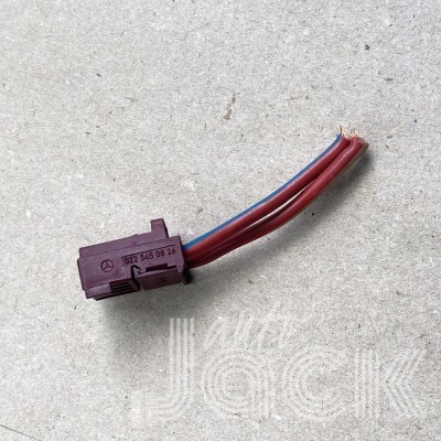 Роз'єм для Mercedes Benz oe 0225450826 разборка бу