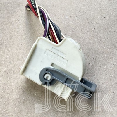 Роз'єм для Mercedes Benz oe A0275456226 разборка бу