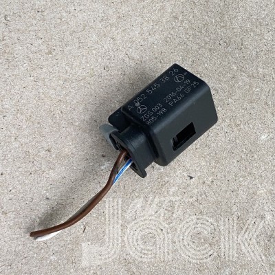 Роз'єм для Mercedes Benz oe A0525453826 Роз'єм для Mercedes Benz oe A0525453826