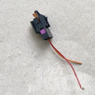 Роз'єм для Audi oe 1J0937530B