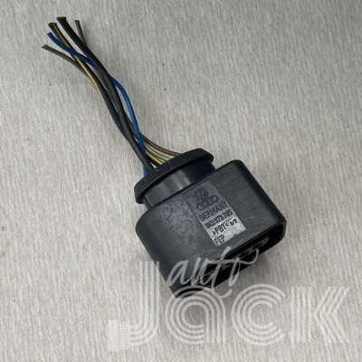 Роз'єм для Audi oe 8K0973705 Роз'єм для Audi oe 8K0973705