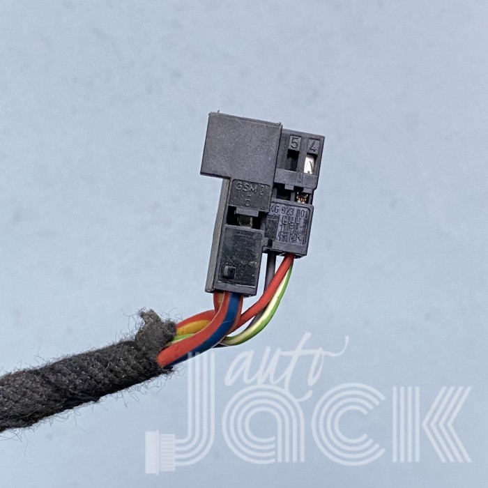 Роз'єм для Audi oe KG923001