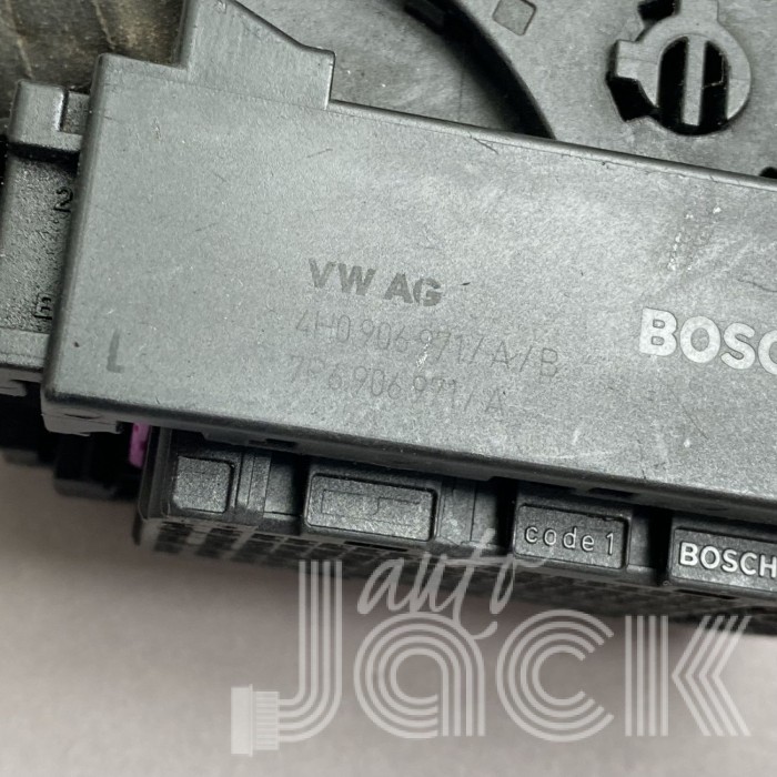 Разъем для Audi oe 4H0906971