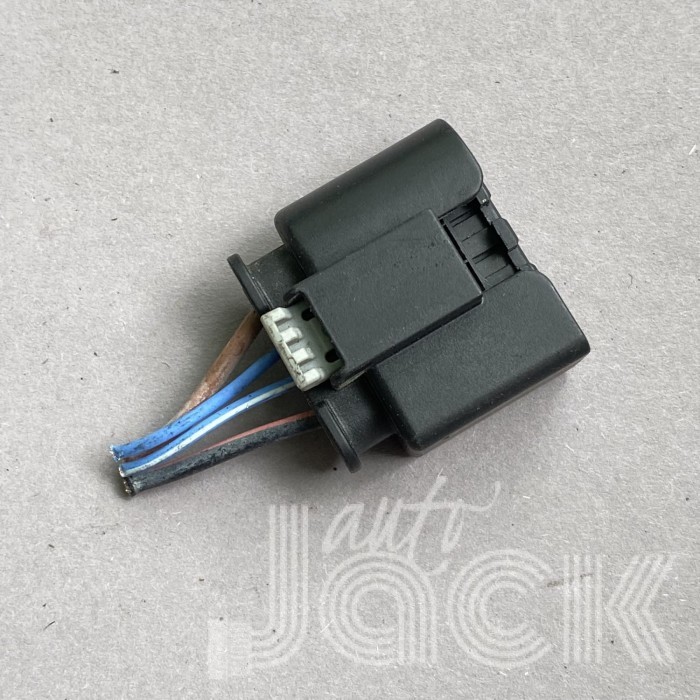 Роз'єм для Mercedes Benz oe A0225457026