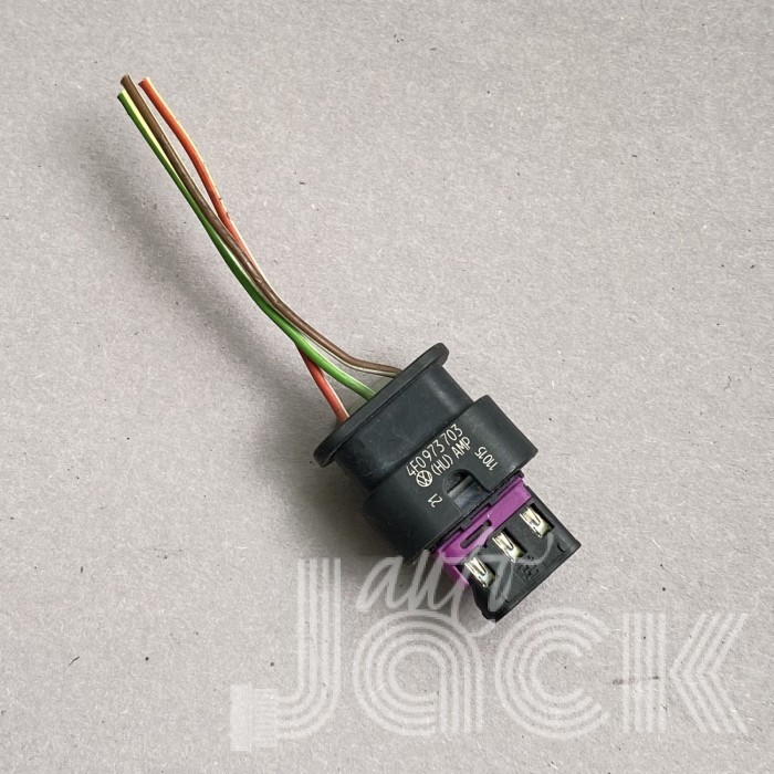 Роз'єм для Audi oe 4F0973703