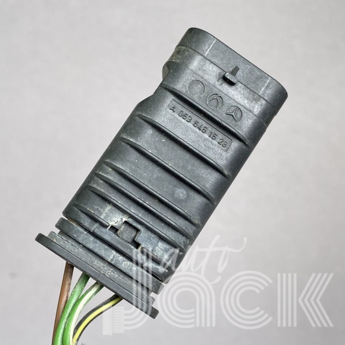 Роз'єм для Mercedes Benz oe A0535451528