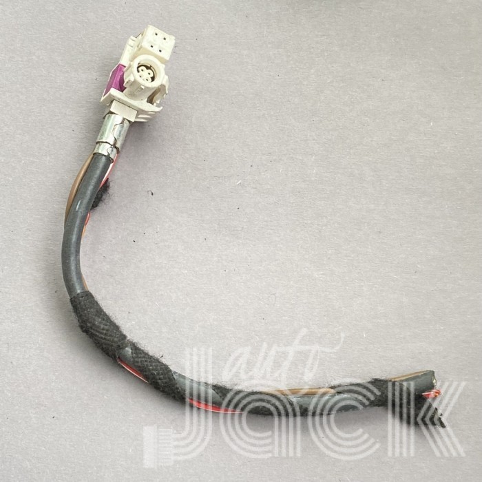 Роз'єм для Audi oe 8W0035750A