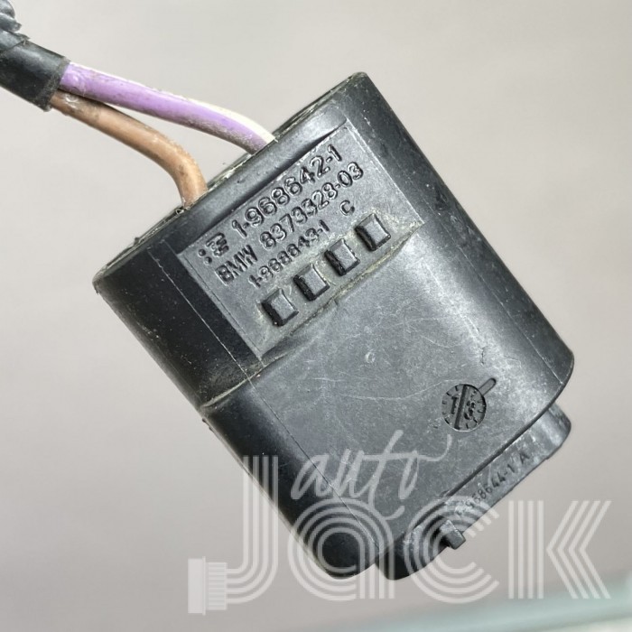 Роз'єм для BMW oe 8373328