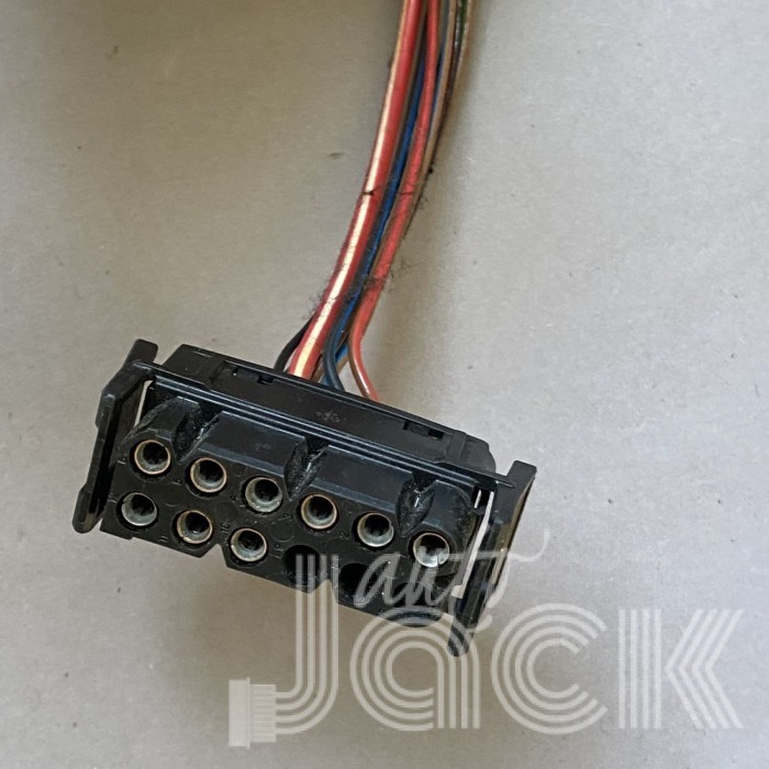 Роз'єм для BMW oe 1378138