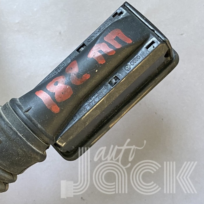 Роз'єм для Volkswagen oe 8K0972702