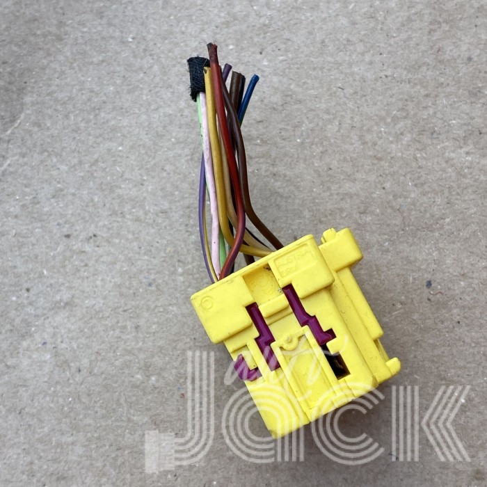 Роз'єм для Volkswagen oe 8K0972483C