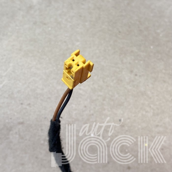 Разъем для Mercedes Benz oe 0525456128 Разъем для Mercedes Benz oe 0525456128