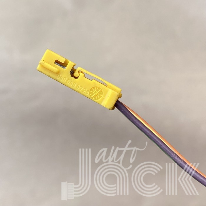 Роз'єм для Mercedes Benz oe 0405456728