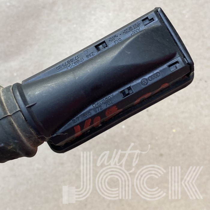 Роз'єм для Audi oe 8K0972702