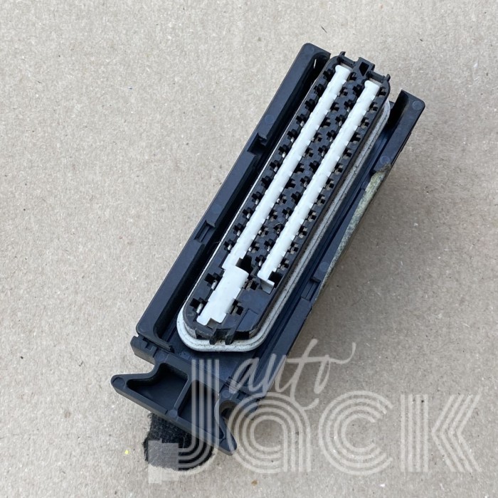 Роз'єм для Audi oe 1J0906380B