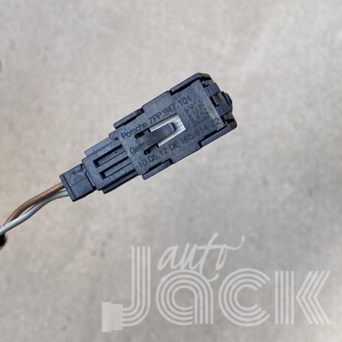 Роз'єм для Porsche oe 7PP947101