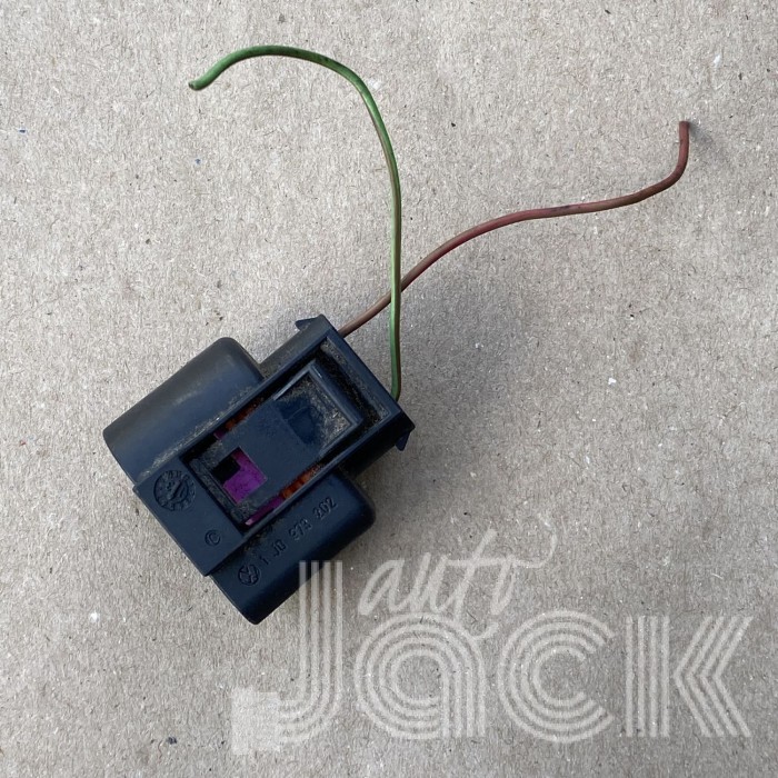 Разъем для Audi oe 1J0973202