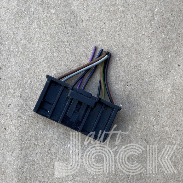 Роз'єм для Volkswagen oe 8E0972712 Роз'єм для Volkswagen oe 8E0972712