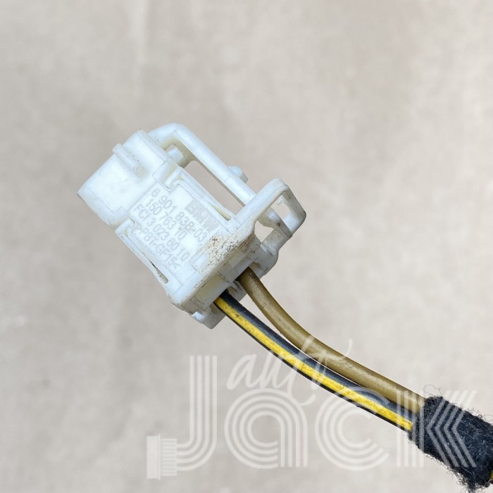 Роз'єм для BMW oe 6901838