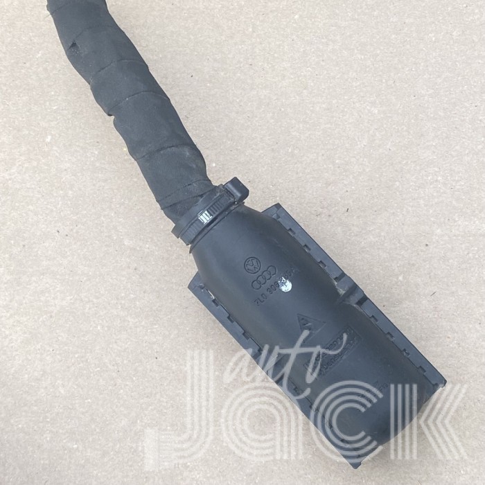 Роз'єм для Audi oe 7L0906385A